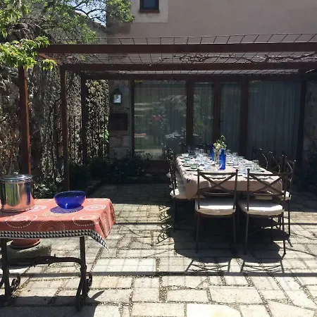 Charming Boutique Country House: La Casa Vieja