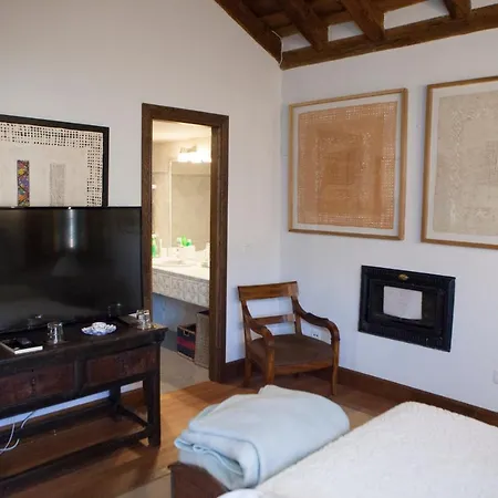 Charming Boutique Country House Villa Cristina Sotosalbos Landhuis *