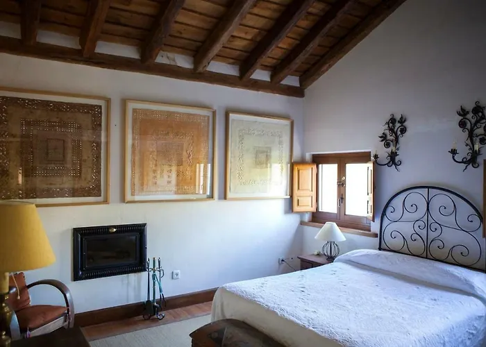 Charming Boutique Cristina Landhuis Sotosalbos